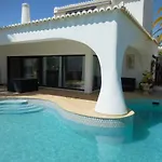 Villa Paradies - São Rafael by Portugalferias