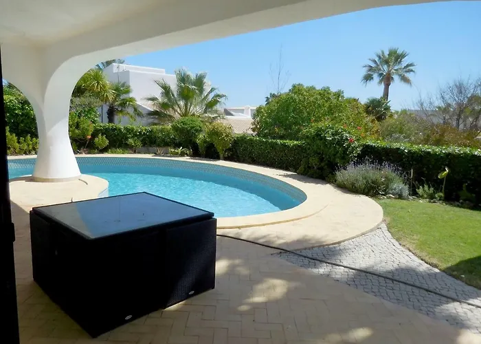 Villa Paradies - São Rafael by Portugalferias